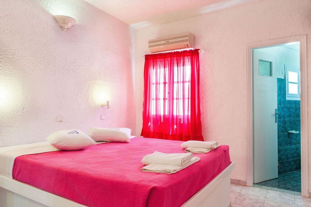 Artemis Suites Megalochori  Exterior photo